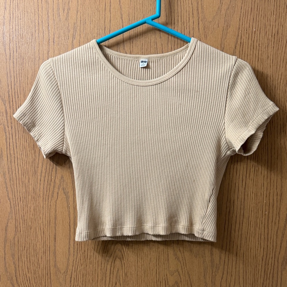 Uniqlo Ribbed Tan Crop Top